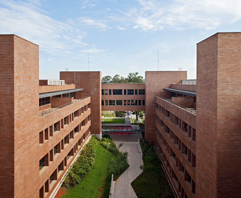 5ca65f0911b5c-003-pop-fachada-copia